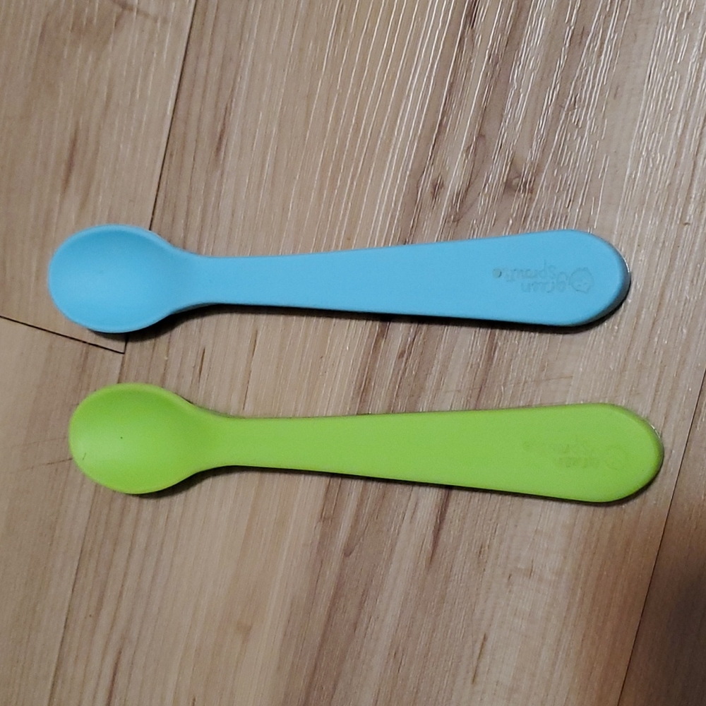🌈10/$10 Green Sprouts baby spoons